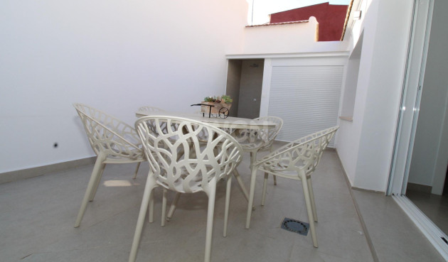 Odsprzedaż - Villa - Lo Pagan - LA PUNTICA