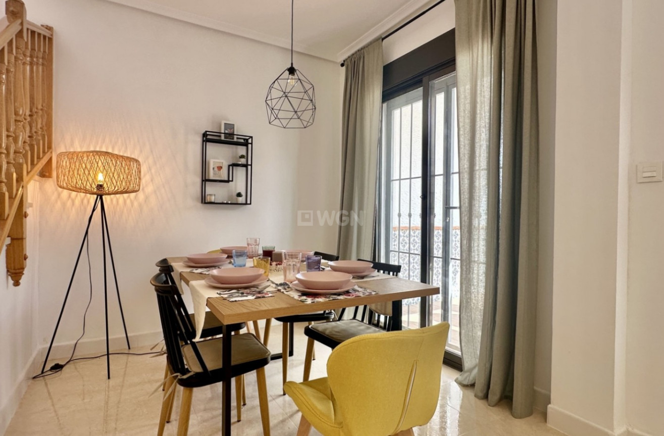 Resale - Townhouse - San Miguel de Salinas - Inland