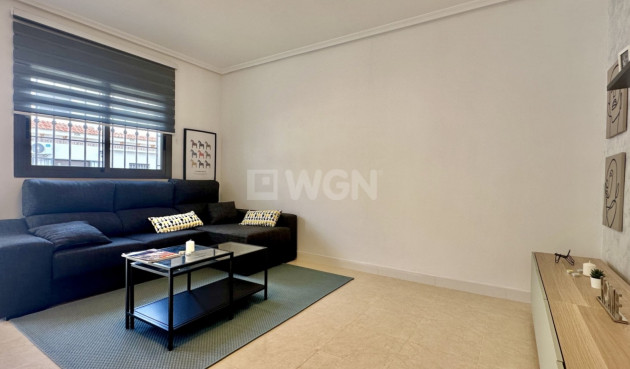 Resale - Townhouse - San Miguel de Salinas - Inland