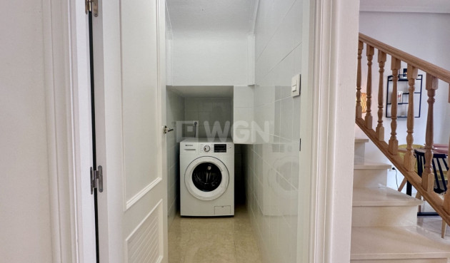 Resale - Townhouse - San Miguel de Salinas - Inland