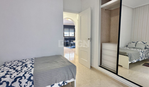 Resale - Townhouse - San Miguel de Salinas - Inland