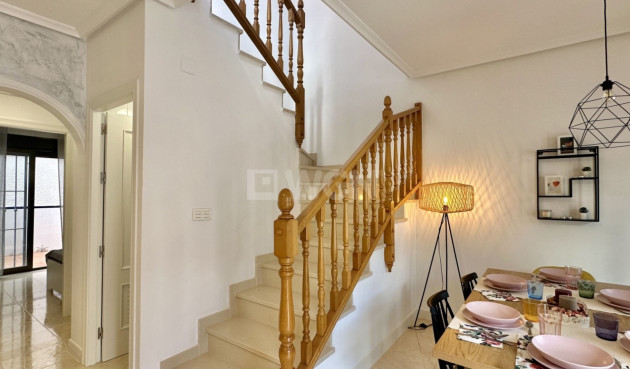 Resale - Townhouse - San Miguel de Salinas - Inland