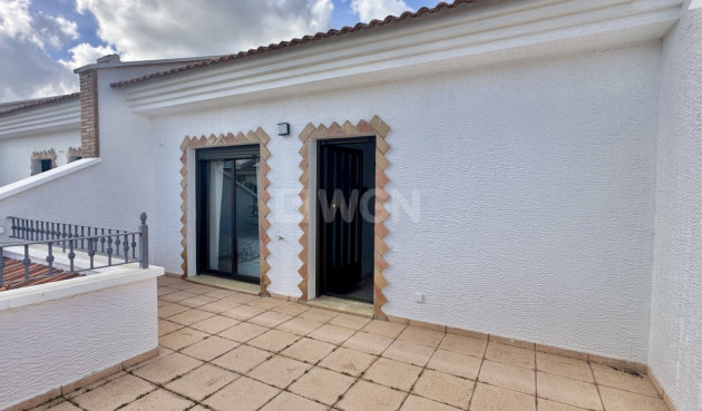 Resale - Townhouse - San Miguel de Salinas - Inland