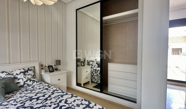 Resale - Townhouse - San Miguel de Salinas - Inland