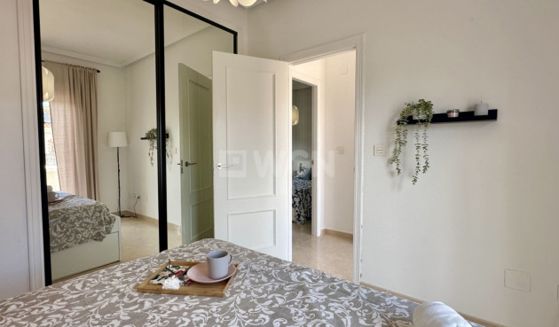 Resale - Townhouse - San Miguel de Salinas - Inland