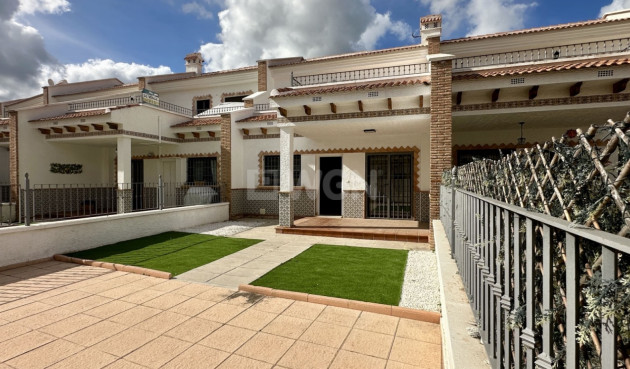 Resale - Townhouse - San Miguel de Salinas - Inland
