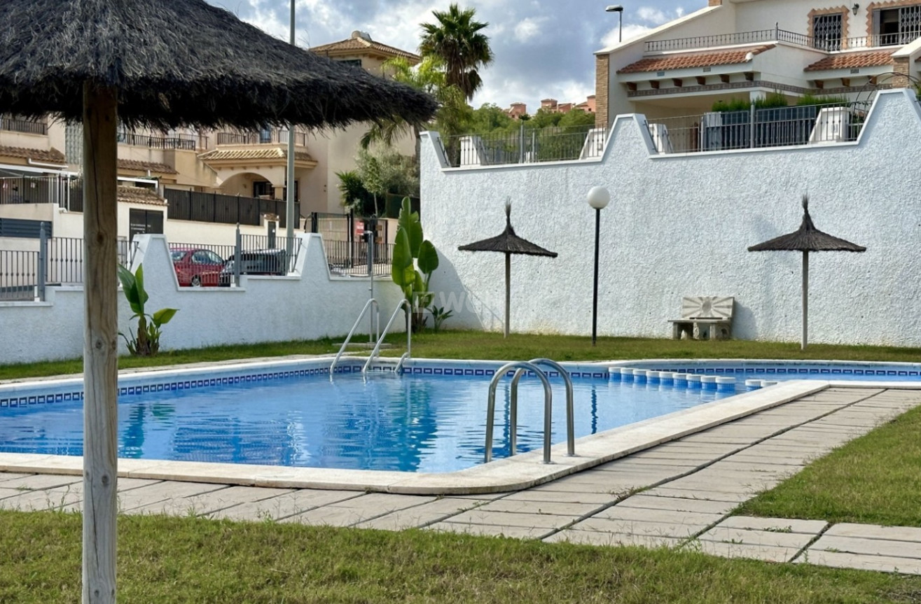 Resale - Townhouse - San Miguel de Salinas - Inland