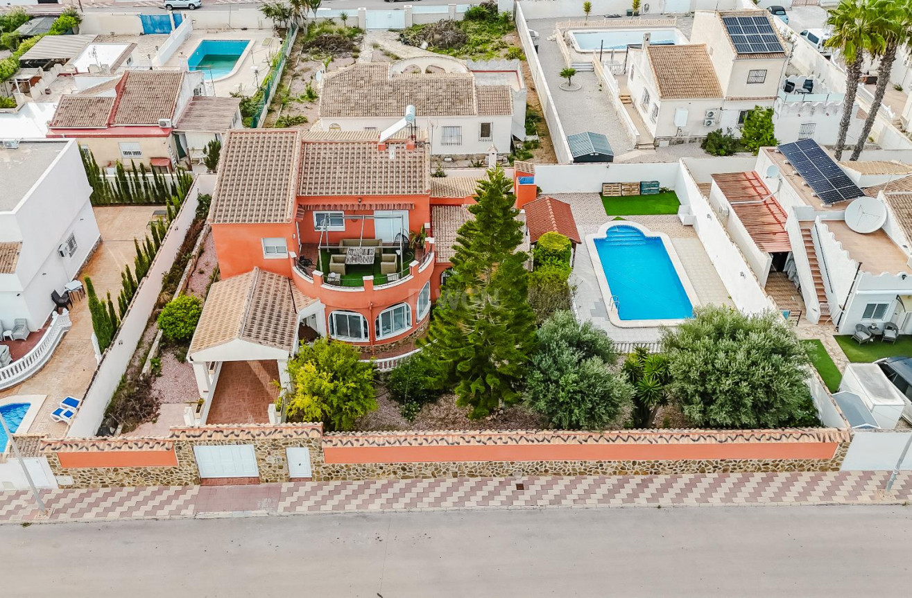 Odsprzedaż - Villa - Torrevieja - Costa Blanca