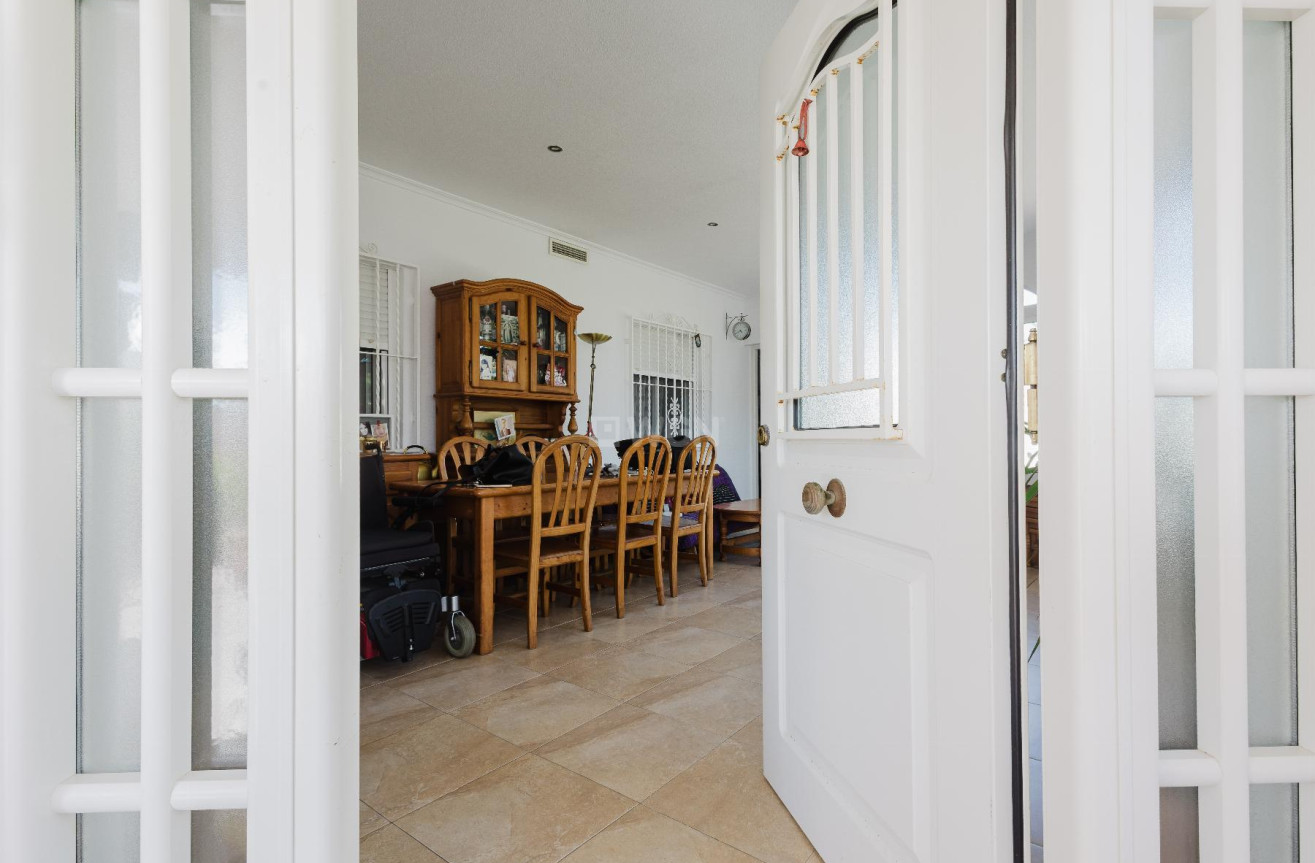 Odsprzedaż - Villa - Torrevieja - Costa Blanca