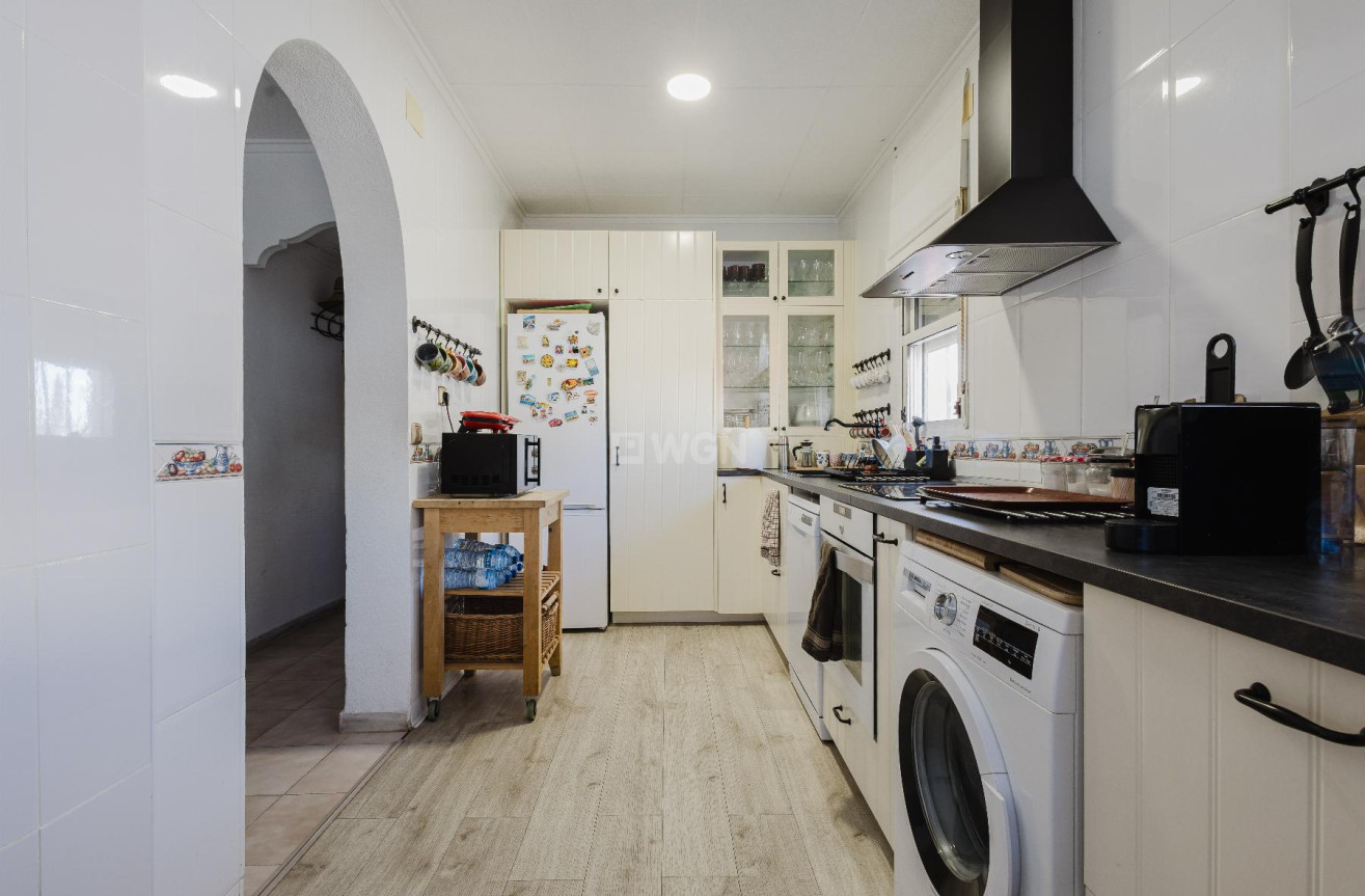 Odsprzedaż - Villa - Torrevieja - Costa Blanca