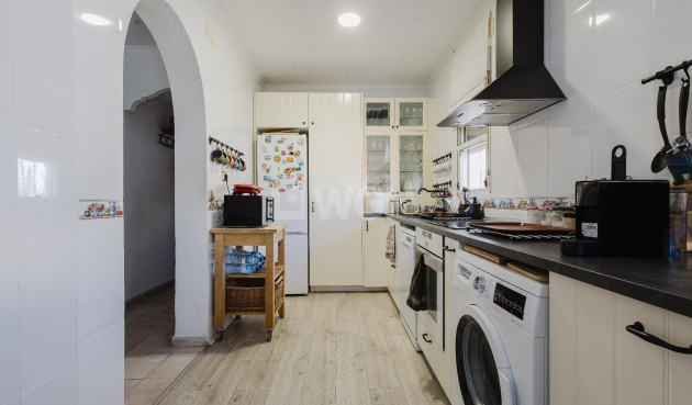 Odsprzedaż - Villa - Torrevieja - Costa Blanca