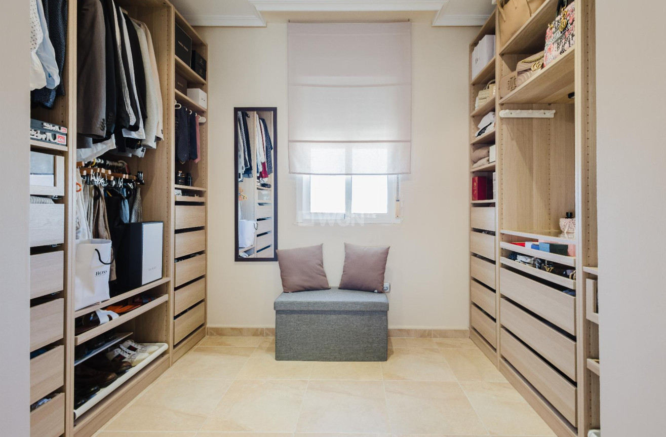 Odsprzedaż - Villa - Torrevieja - Costa Blanca