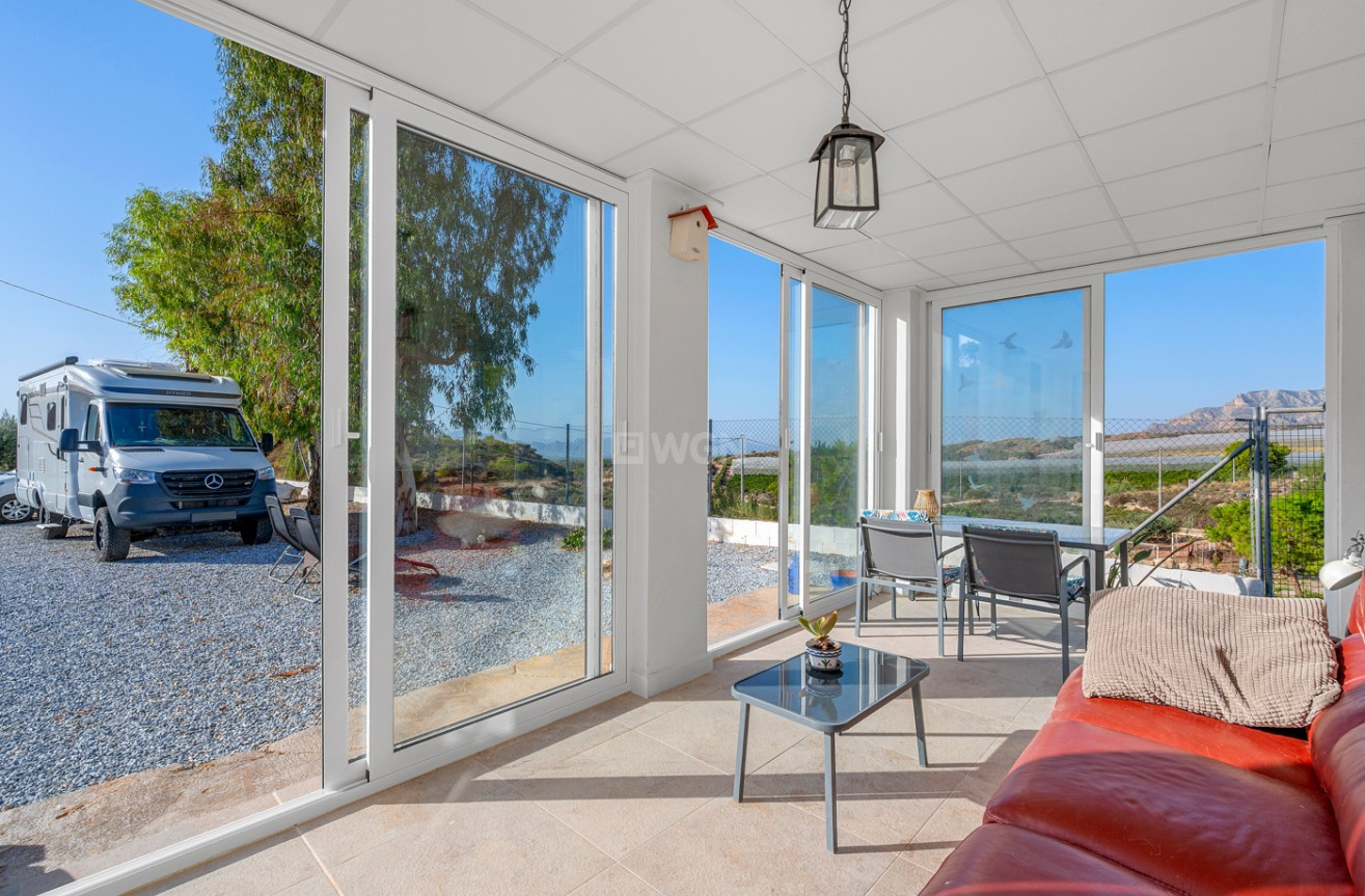 Odsprzedaż - Villa - Crevillent - Inland