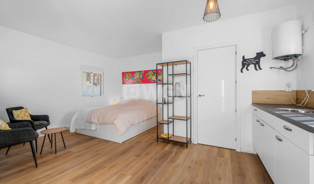 Odsprzedaż - Villa - Crevillent - Inland