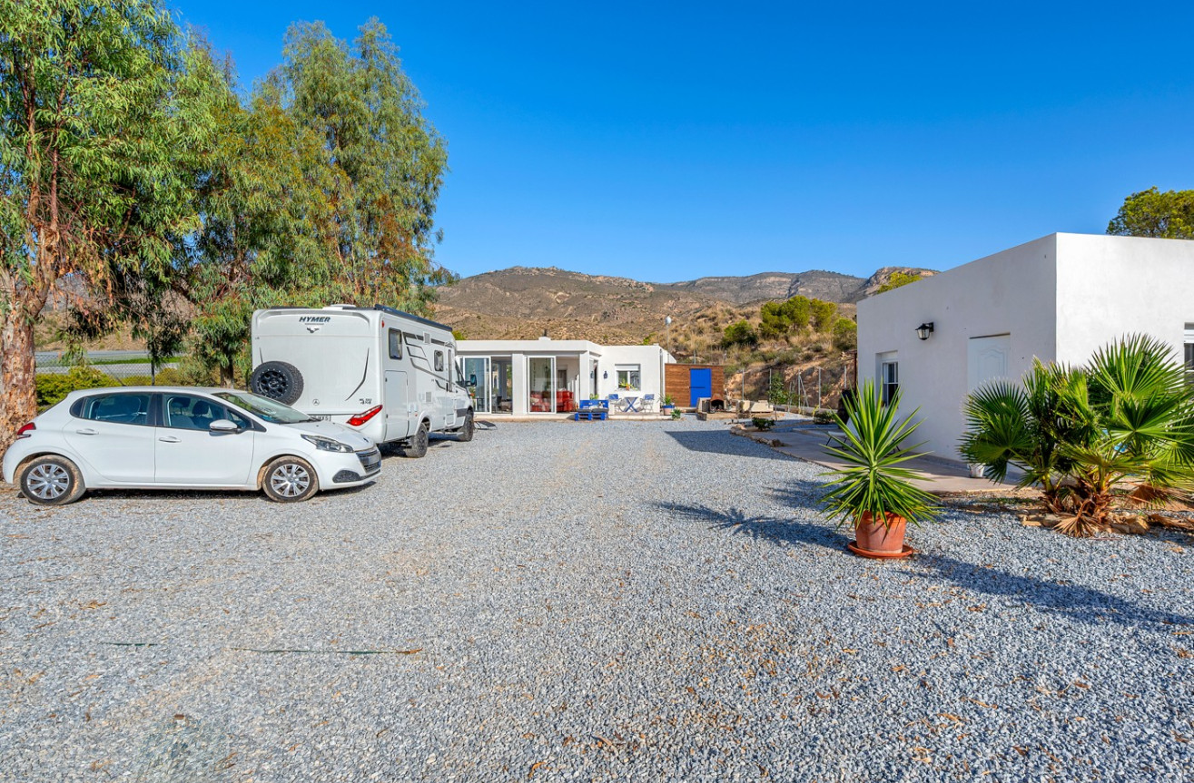 Odsprzedaż - Villa - Crevillent - Inland