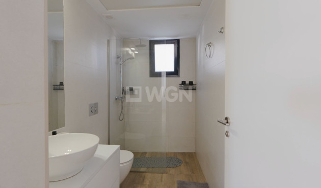 Odsprzedaż - Kamienica - Polop - Costa Blanca