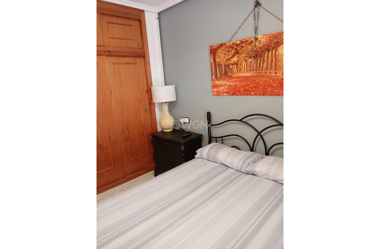 Odsprzedaż - Kamienica - Torrevieja - Costa Blanca