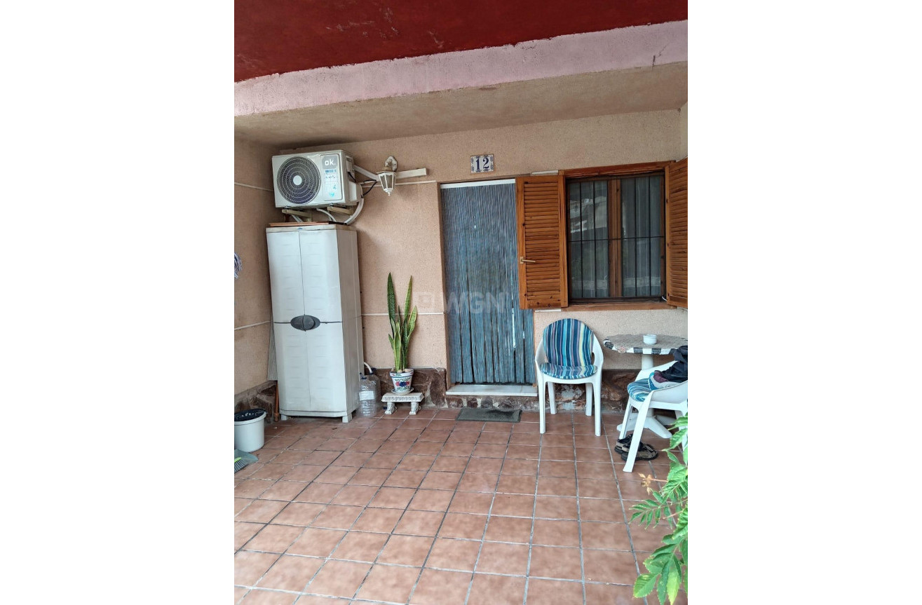 Odsprzedaż - Kamienica - Torrevieja - Costa Blanca