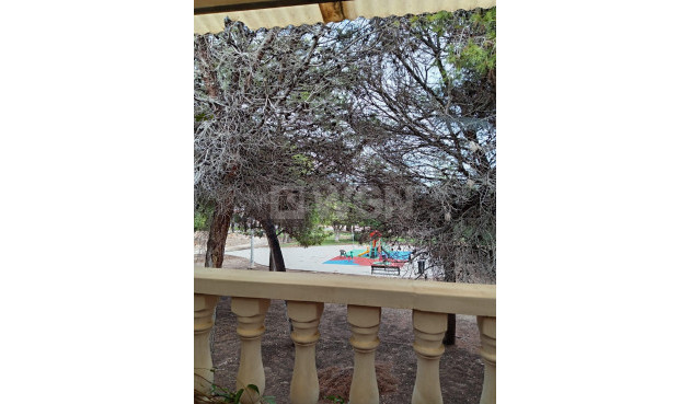 Odsprzedaż - Kamienica - Torrevieja - Costa Blanca