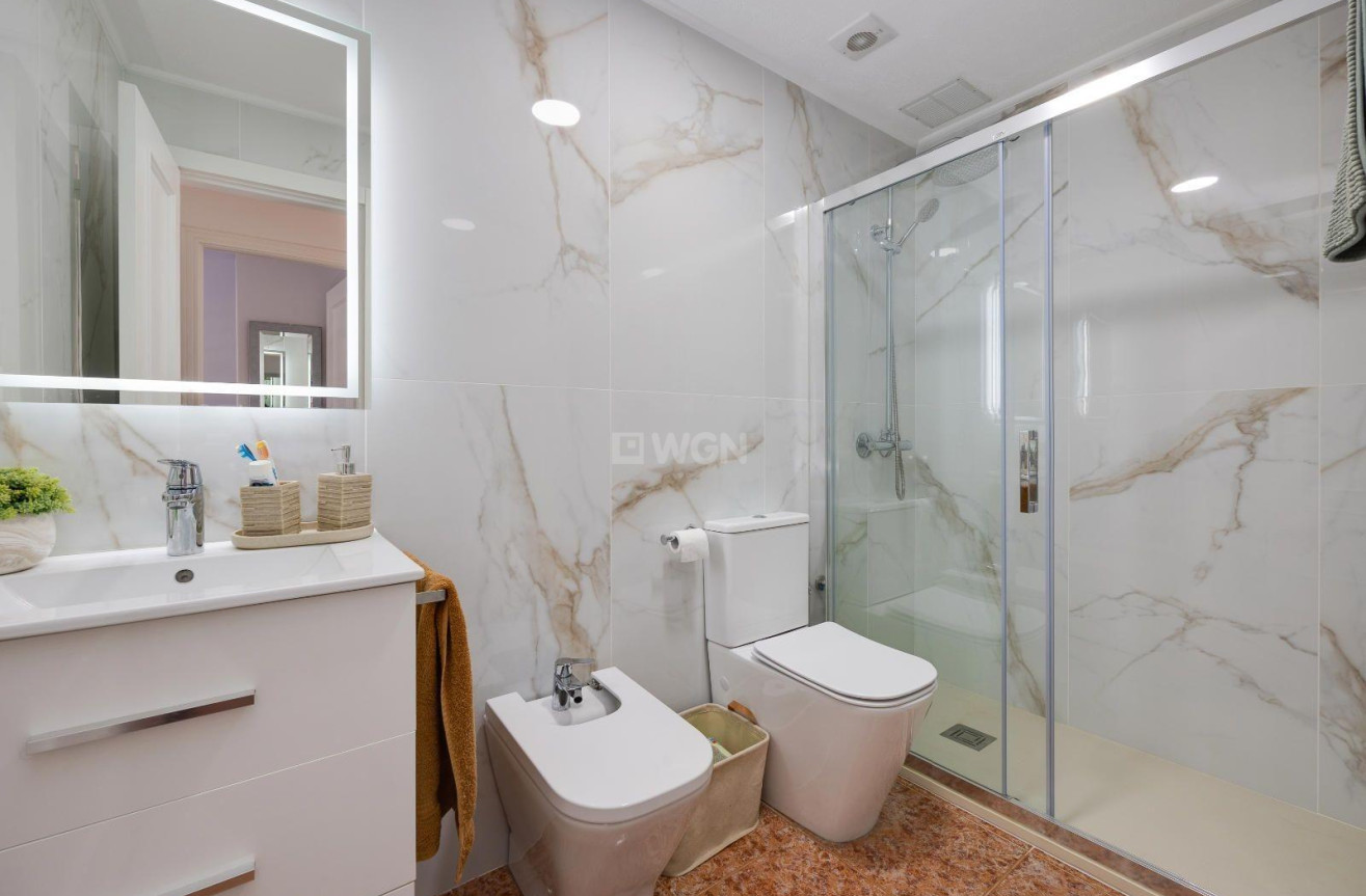 Wiederverkauf - Bungalow - Orihuela Costa - Los Altos