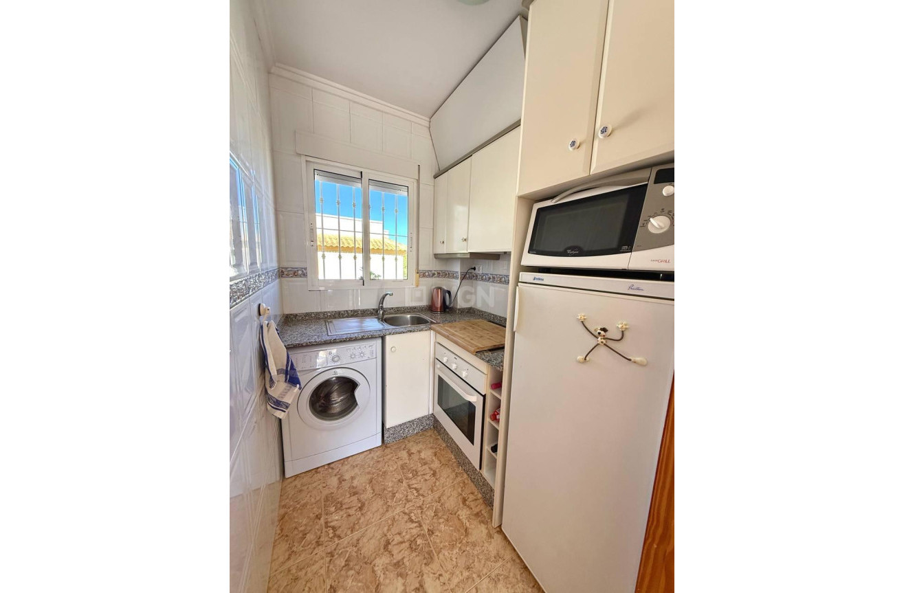 Odsprzedaż - Bungalow - Orihuela Costa - Rocio Del Mar