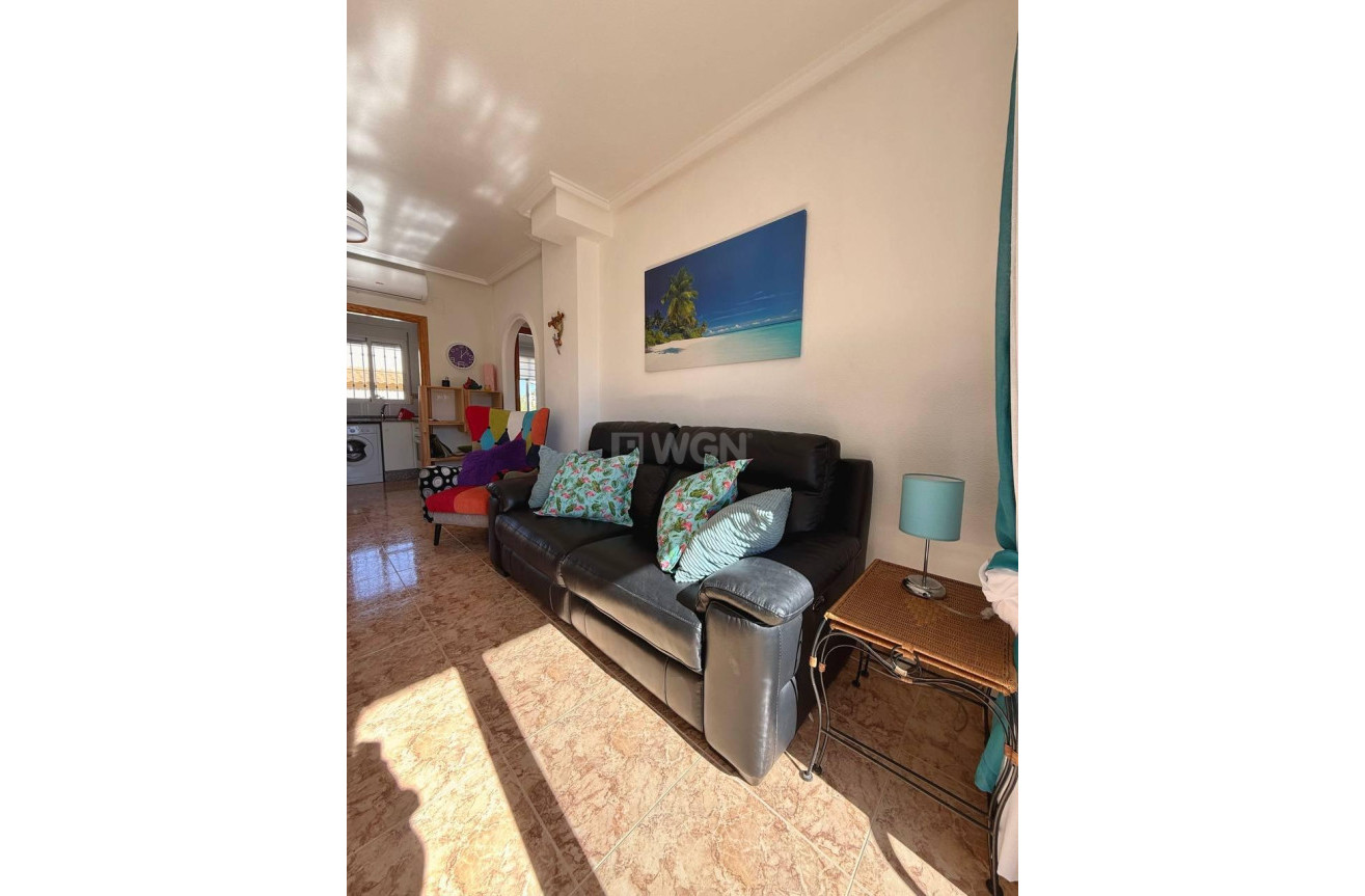 Odsprzedaż - Bungalow - Orihuela Costa - Rocio Del Mar