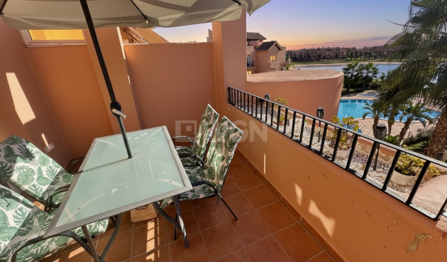 Odsprzedaż - Mieszkanie w bloku - Mar Menor Golf Resort - Inland