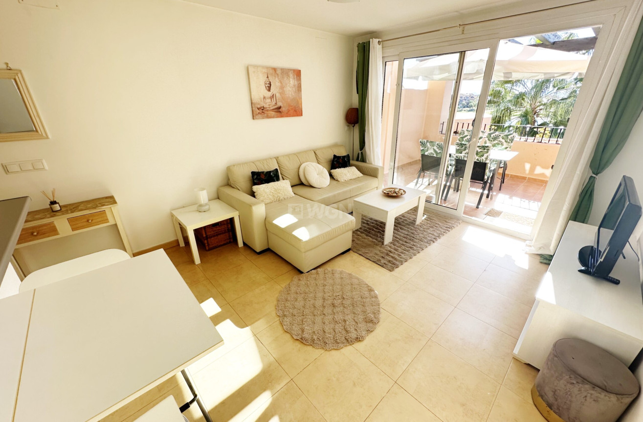 Odsprzedaż - Mieszkanie w bloku - Mar Menor Golf Resort - Inland