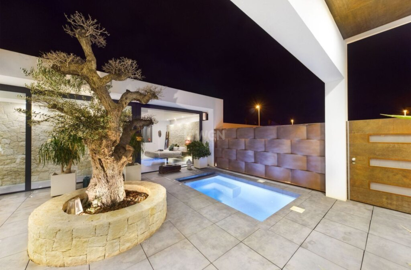 Odsprzedaż - Villa - Los Alcázares - Costa Calida