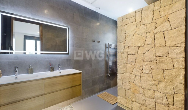 Odsprzedaż - Villa - Los Alcázares - Costa Calida