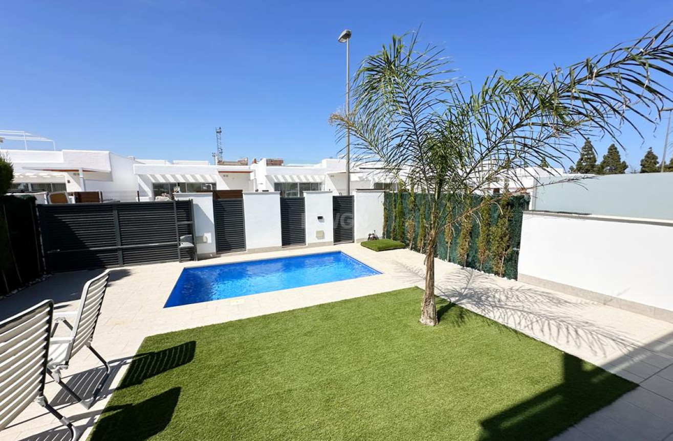 Odsprzedaż - Villa - La Serena Golf - Costa Calida