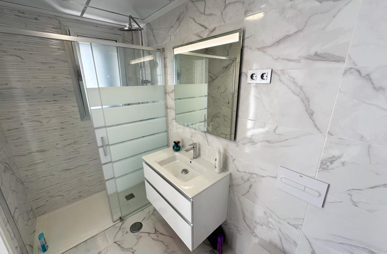 Odsprzedaż - Villa - La Serena Golf - Costa Calida