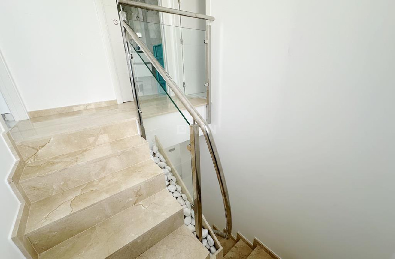 Odsprzedaż - Villa - La Serena Golf - Costa Calida