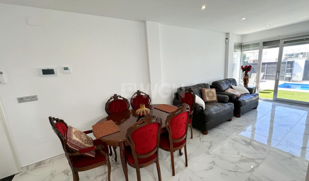 Odsprzedaż - Villa - La Serena Golf - Costa Calida