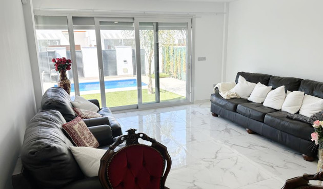 Odsprzedaż - Villa - La Serena Golf - Costa Calida