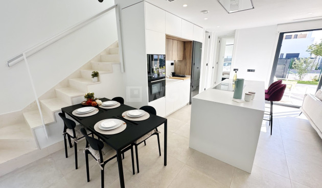 Odsprzedaż - Villa - Santa Rosalia Resort - Inland