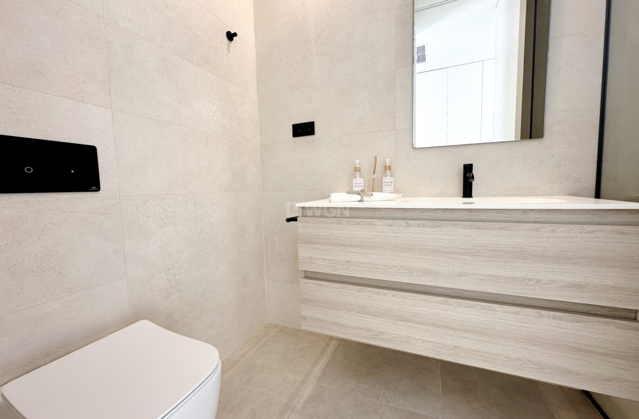 Odsprzedaż - Villa - Santa Rosalia Resort - Inland