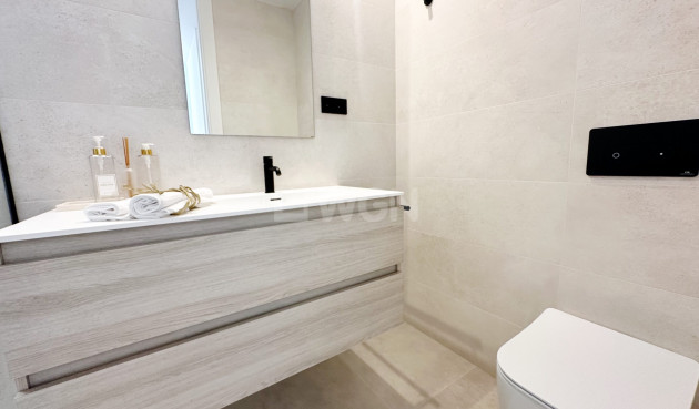 Odsprzedaż - Villa - Santa Rosalia Resort - Inland