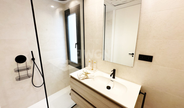 Odsprzedaż - Villa - Santa Rosalia Resort - Inland