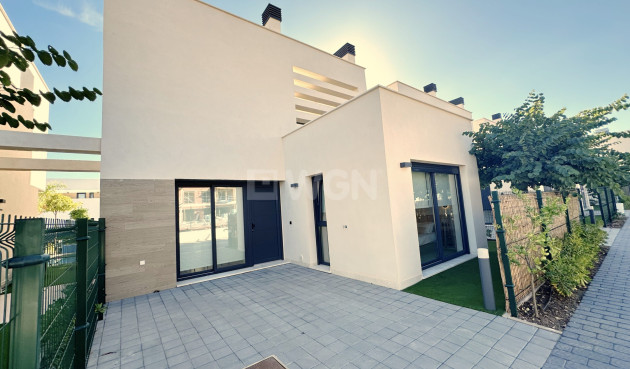 Odsprzedaż - Villa - Santa Rosalia Resort - Inland