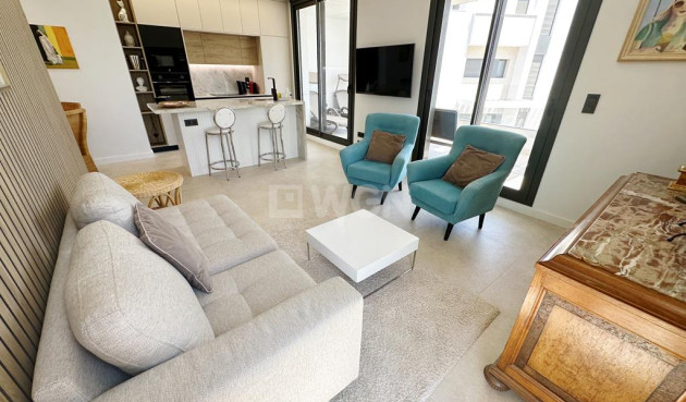 Odsprzedaż - Mieszkanie w bloku - Santa Rosalia Resort - Inland