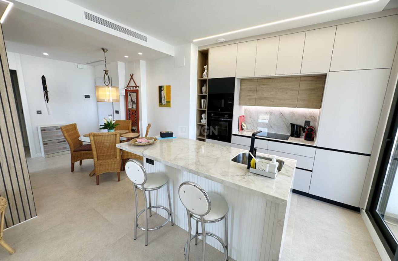 Odsprzedaż - Mieszkanie w bloku - Santa Rosalia Resort - Inland