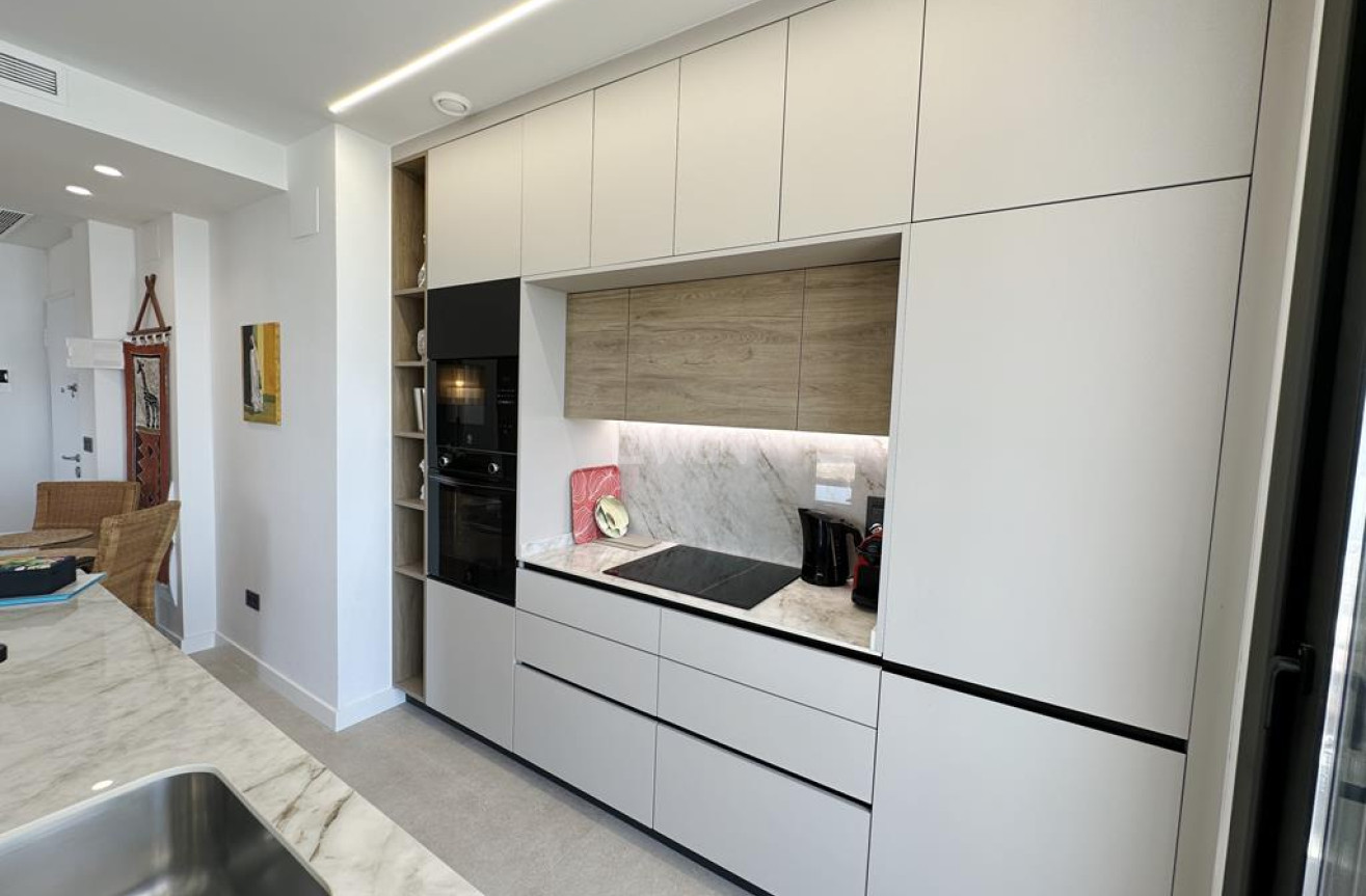 Odsprzedaż - Mieszkanie w bloku - Santa Rosalia Resort - Inland