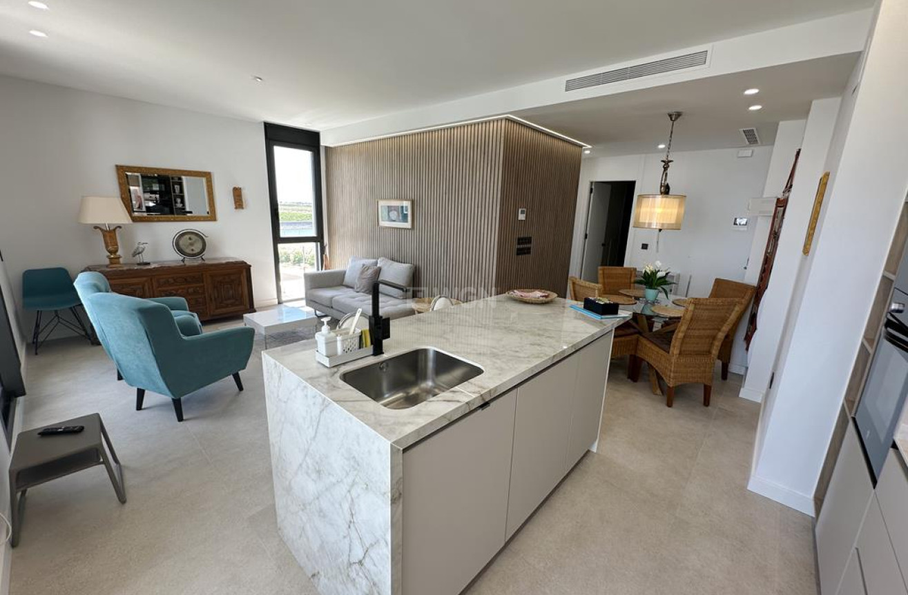 Odsprzedaż - Mieszkanie w bloku - Santa Rosalia Resort - Inland