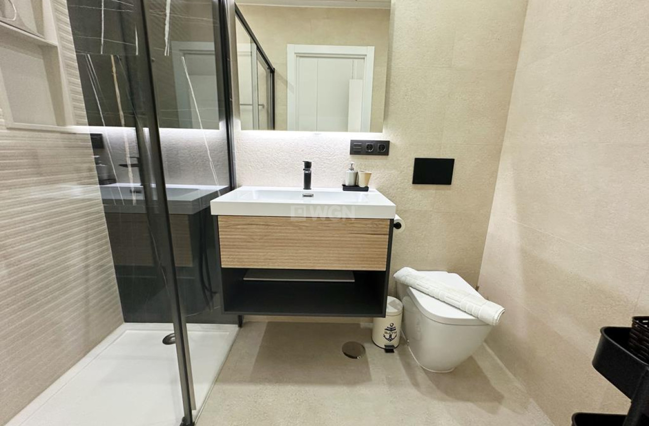 Odsprzedaż - Mieszkanie w bloku - Santa Rosalia Resort - Inland