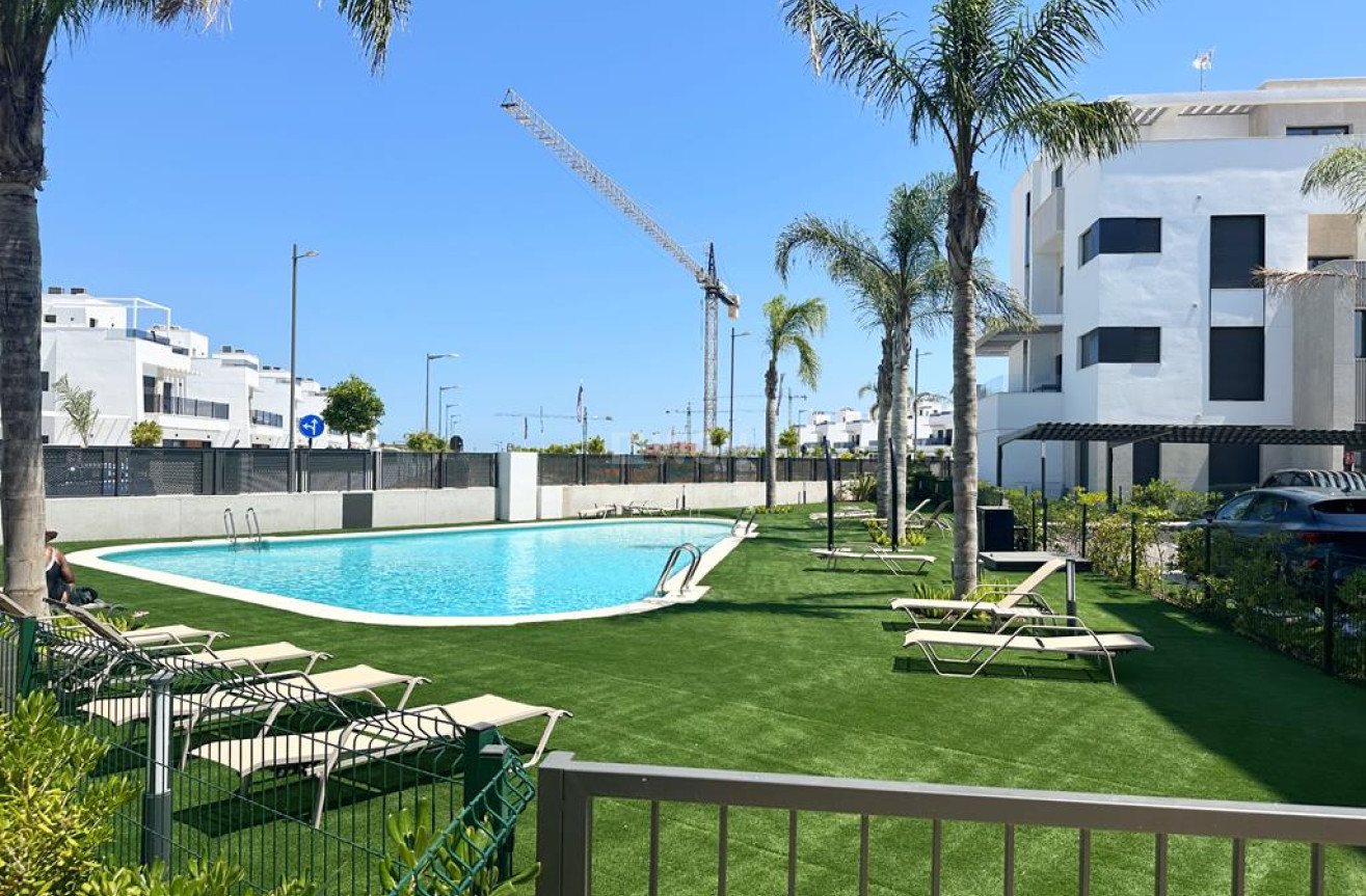 Odsprzedaż - Mieszkanie w bloku - Santa Rosalia Resort - Inland