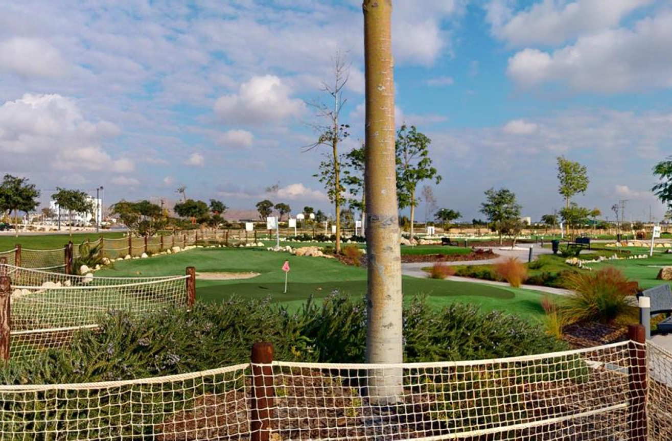 Odsprzedaż - Mieszkanie w bloku - Santa Rosalia Resort - Inland