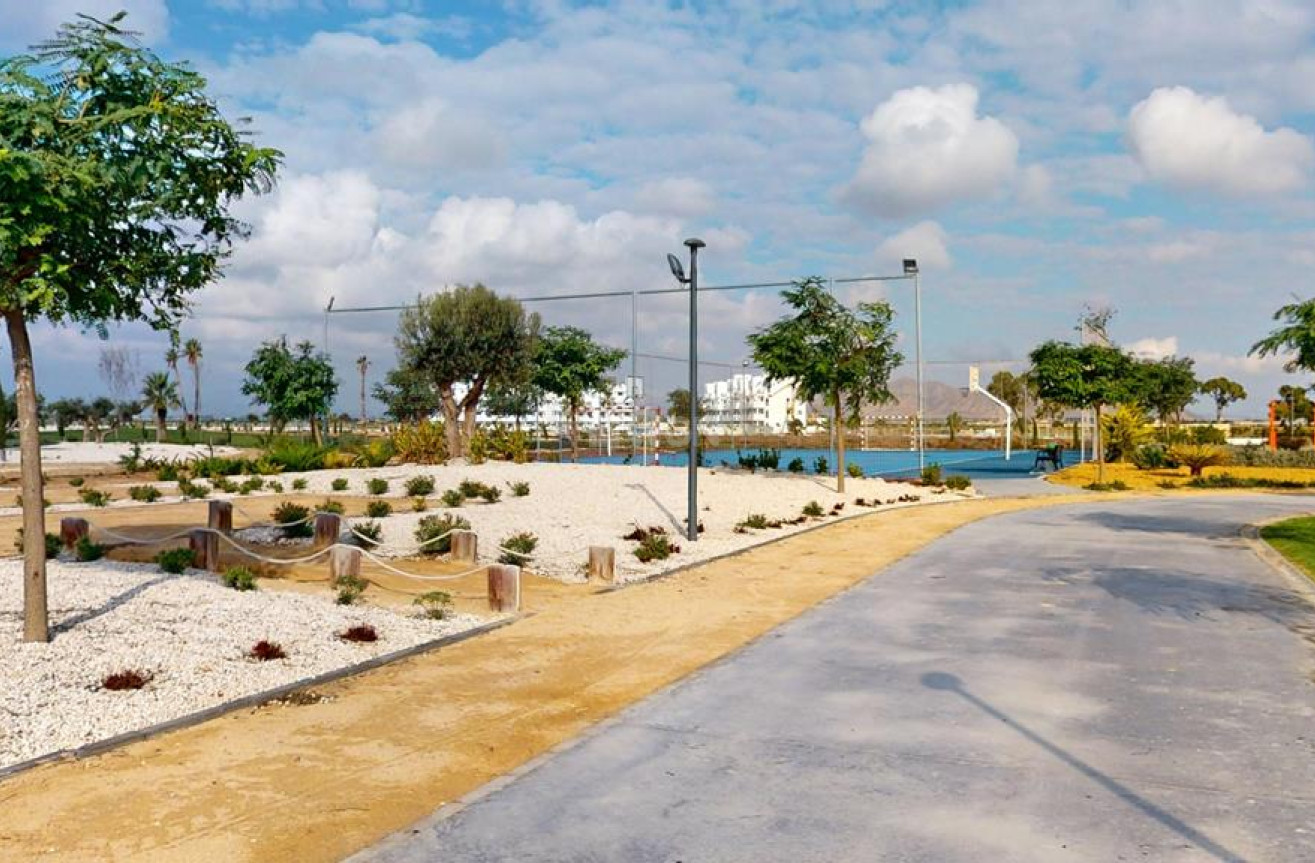 Odsprzedaż - Mieszkanie w bloku - Santa Rosalia Resort - Inland