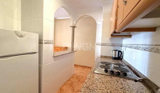 Odsprzedaż - Mieszkanie w bloku - Torrevieja - Costa Blanca