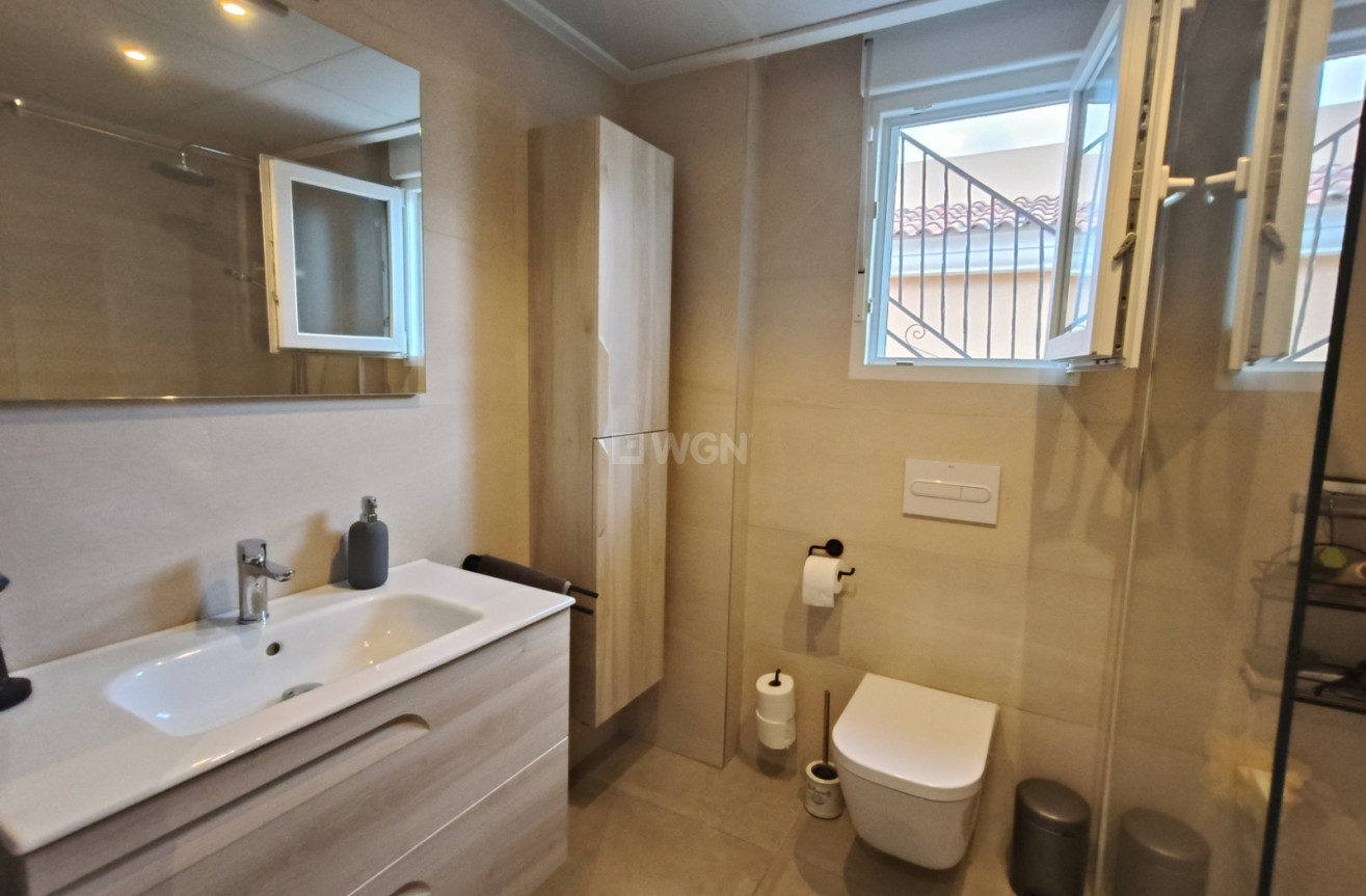 Resale - Villa - La Romana - Inland